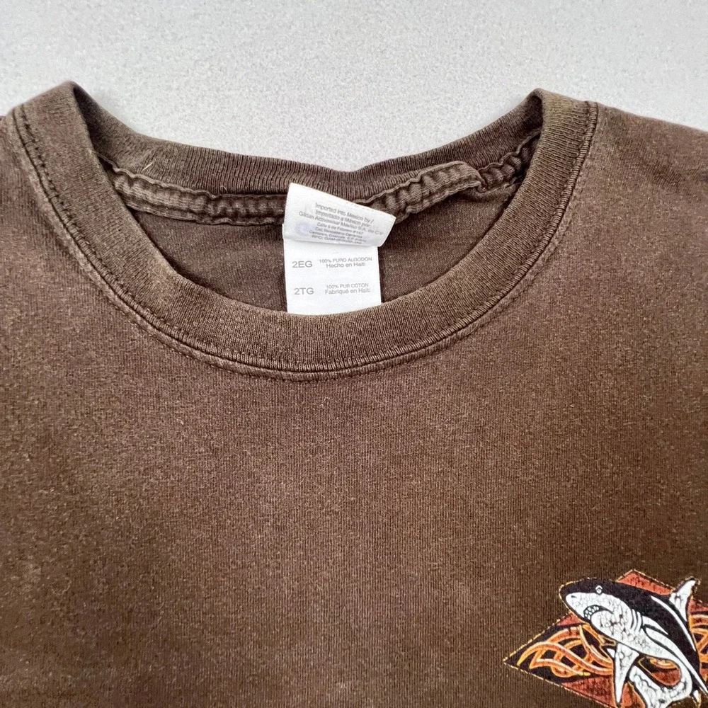 Gildan T-Shirt Mens 2XL Brown Shark Tribal Graphic Ultra Cotton Casual Tee